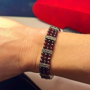 Garnet and silver bracelet with extender